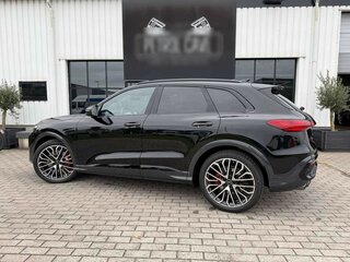 2026 Audi SQ5 III, чёрный, 11370000 рублей, вид 2