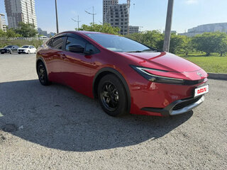 2023 Toyota Prius PHV ZVW52 IV (XW50), красный, 3300000 рублей, вид 3