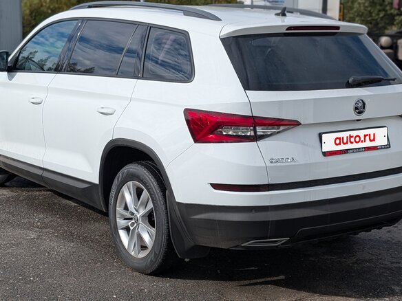 2019 Skoda Kodiaq I, белый, 2750000 рублей - вид 4