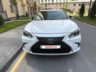 2020 Lexus ES 250 VII, белый, 3550000 рублей, вид 2