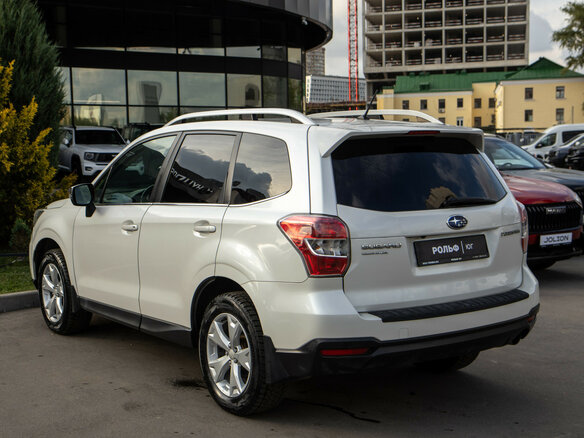 2013 Subaru Forester IV, белый - вид 4