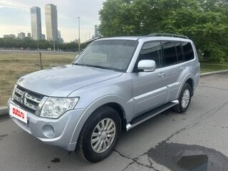 2012 Mitsubishi Pajero IV Рестайлинг 1, серебристый, 1330000 рублей, вид 3