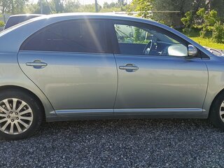 2007 Toyota Avensis II Рестайлинг, серебристый, 555000 рублей, вид 4