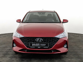 2021 Hyundai Solaris II Рестайлинг, красный, 1515000 рублей, вид 2