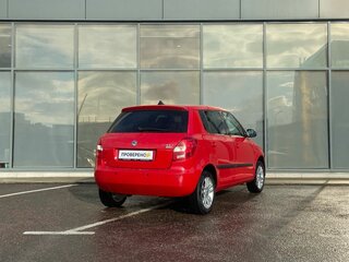 2009 Skoda Fabia II, красный, 517000 рублей, вид 4
