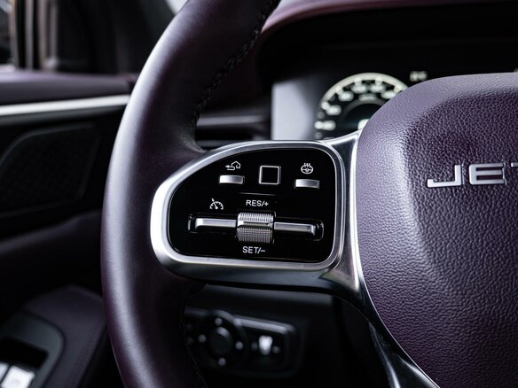 2023 Jetour X90+, чёрный, 2230000 рублей - вид 16