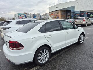 2016 Volkswagen Polo V Рестайлинг, белый, 990000 рублей, вид 5