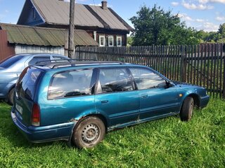 1997 Nissan Primera I (P10), зелёный, 150000 рублей, вид 3