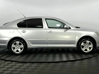 2010 Skoda Octavia DSG7 II (A5) Рестайлинг, серебристый, 750000 рублей, вид 5
