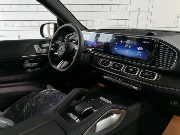 2026 Mercedes-Benz GLS 450 d II (X167) Рестайлинг, серый - вид 28