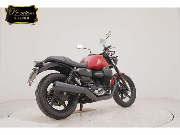2023 Moto Guzzi V 7, красный, 860000 рублей - вид 2