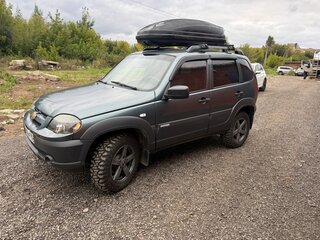 2011 Chevrolet Niva I Рестайлинг, зелёный, 510000 рублей, вид 5