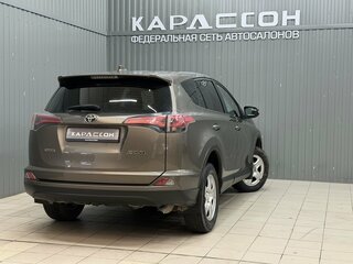 2018 Toyota RAV4 IV (XA40) Рестайлинг, коричневый, 1980000 рублей, вид 2
