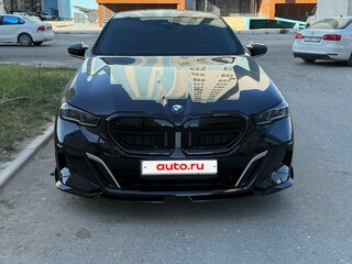 2025 BMW 5 серии Long 530Li VIII (G60/G61/G68), синий, 7700000 рублей, вид 1