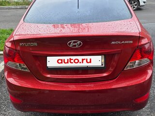 2013 Hyundai Solaris I, красный, 680000 рублей, вид 5