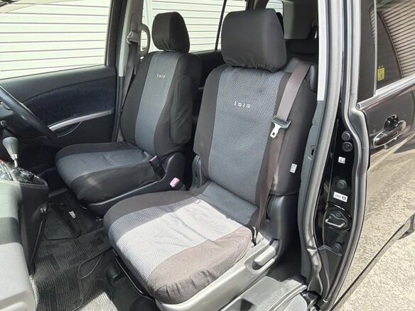2015 Toyota ISis I Рестайлинг, чёрный, 1046555 рублей - вид 13