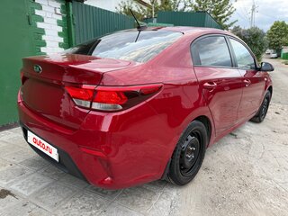 2017 Kia Rio IV, красный, 919000 рублей, вид 5