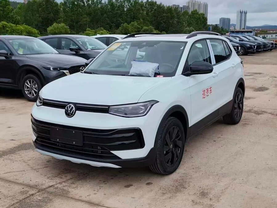 Открыть фотографии: Volkswagen Tharu XR