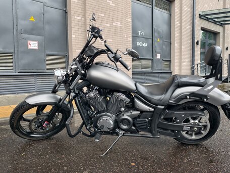 2014 Yamaha XVS1300, серый, 896882 рублей, вид 1