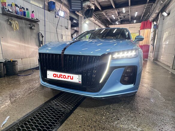 2024 Hongqi H5 II, голубой - вид 1