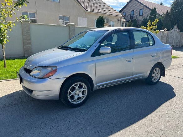 2000 Toyota Platz, серебристый - вид 6