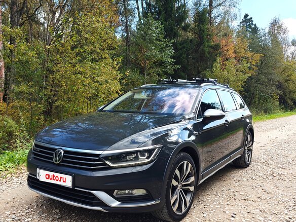 2018 Volkswagen Passat Alltrack DSG7 B8, серый, 2490000 рублей