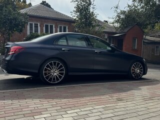 2019 Mercedes-Benz E-Класс 350 d V (W213, S213, C238), синий, 5500000 рублей, вид 2