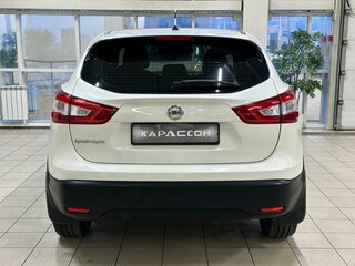 2014 Nissan Qashqai II, белый, 1549000 рублей, вид 4