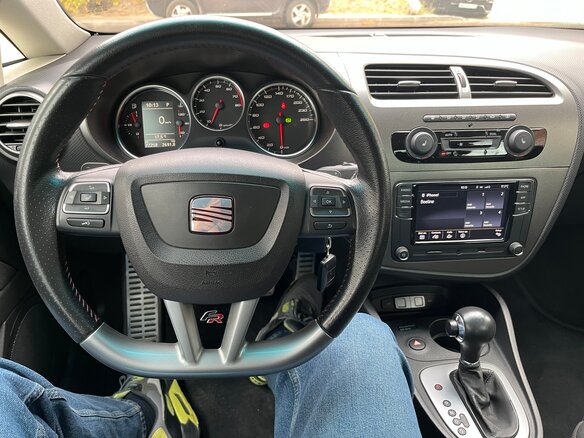 2012 SEAT Leon FR II Рестайлинг, серый, 1535000 рублей - вид 13