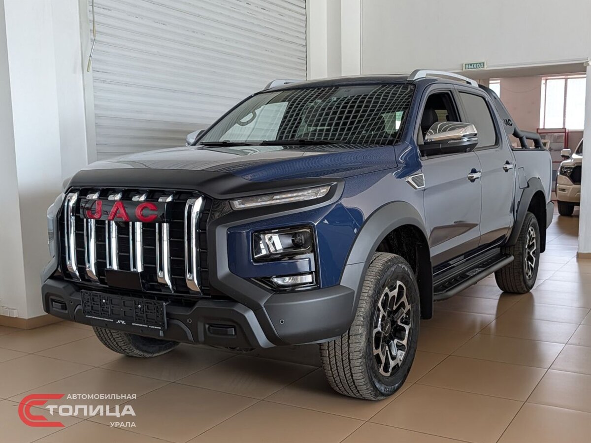 Открыть фотографии: JAC T9