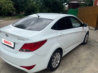 2014 Hyundai Solaris I Рестайлинг, белый, 670000 рублей, вид 5