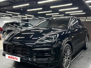 2021 Porsche Cayenne E-Hybrid III, чёрный, 10700000 рублей, вид 1