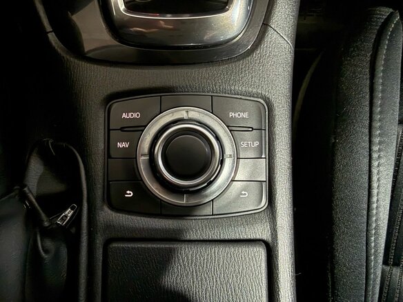 2013 Mazda 6 III (GJ), серебристый, 1400000 рублей - вид 16
