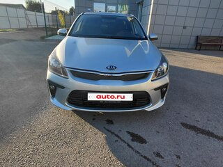 2017 Kia Rio IV, серебристый, 1100000 рублей, вид 4