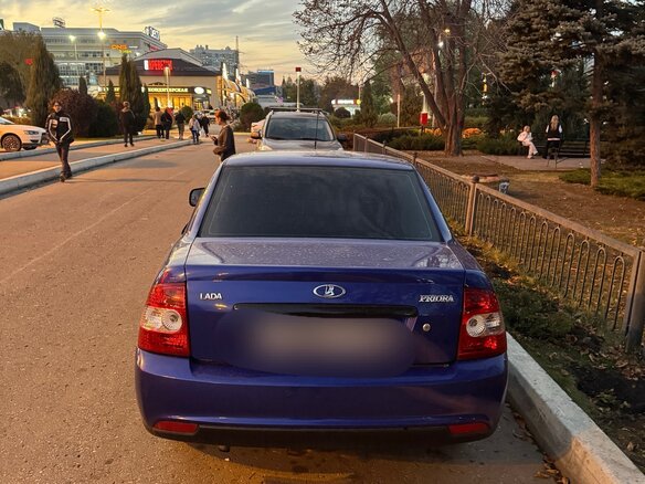 2010 Lada (ВАЗ) Priora I, синий, 285000 рублей - вид 1