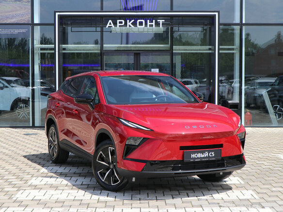 2026 Omoda C5 II, красный - вид 2