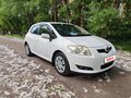 2007 Toyota Auris I, белый, 600000 рублей