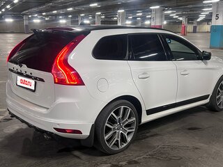 2016 Volvo XC60 I Рестайлинг, белый, 2500000 рублей, вид 3