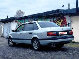 1989 Volkswagen Passat B3, серебристый, 170000 рублей, вид 3