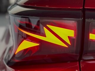 2026 Omoda C5 I Рестайлинг, красный, 2629000 рублей, вид 4
