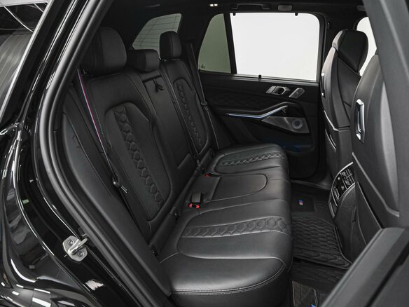 2023 BMW X5 M Competition III (F95) Рестайлинг, чёрный, 23000000 рублей - вид 9