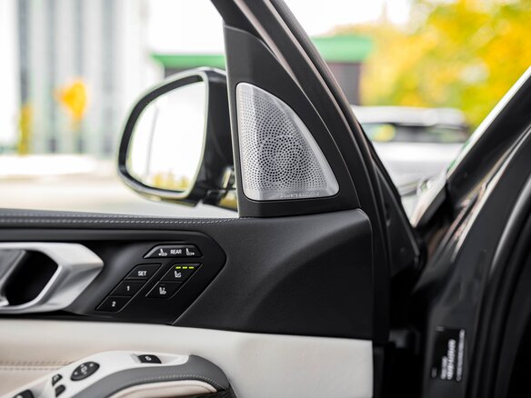 2026 BMW X7 40d I (G07) Рестайлинг, серый, 18190000 рублей - вид 19