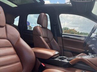 2016 Porsche Cayenne GTS II Рестайлинг (958), чёрный, 4500000 рублей, вид 2