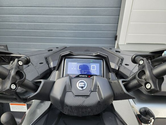 2025 CFMoto CFORCE 600 Advanced EPS, серый, 990000 рублей - вид 9