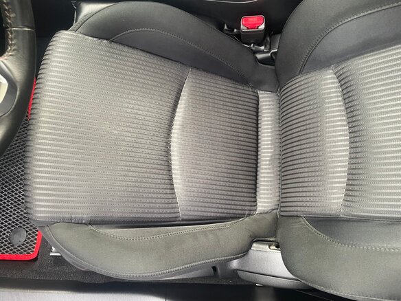 2014 Mazda 3 III (BM), чёрный, 1400000 рублей - вид 10