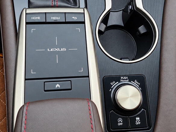 2019 Lexus RX 300 IV Рестайлинг, белый, 5000099 рублей - вид 14