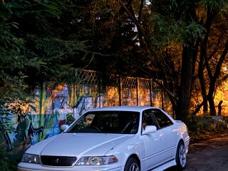 1997 Toyota Mark II VIII (X100), белый, 750000 рублей, вид 1