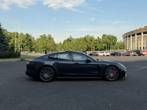 2019 Porsche Panamera GTS II, серый, 10290000 рублей - вид 8
