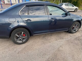 2008 Volkswagen Jetta V, серый, 520000 рублей, вид 3