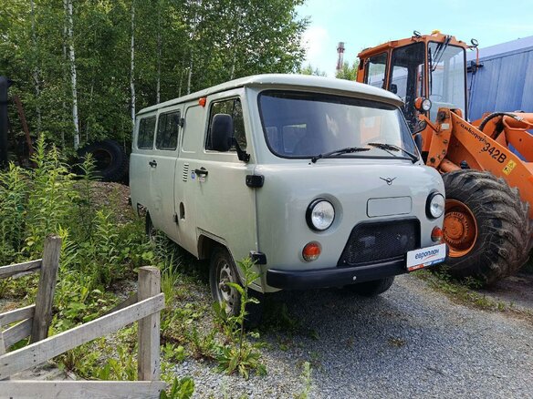 2025 УАЗ 2206, серый - вид 1